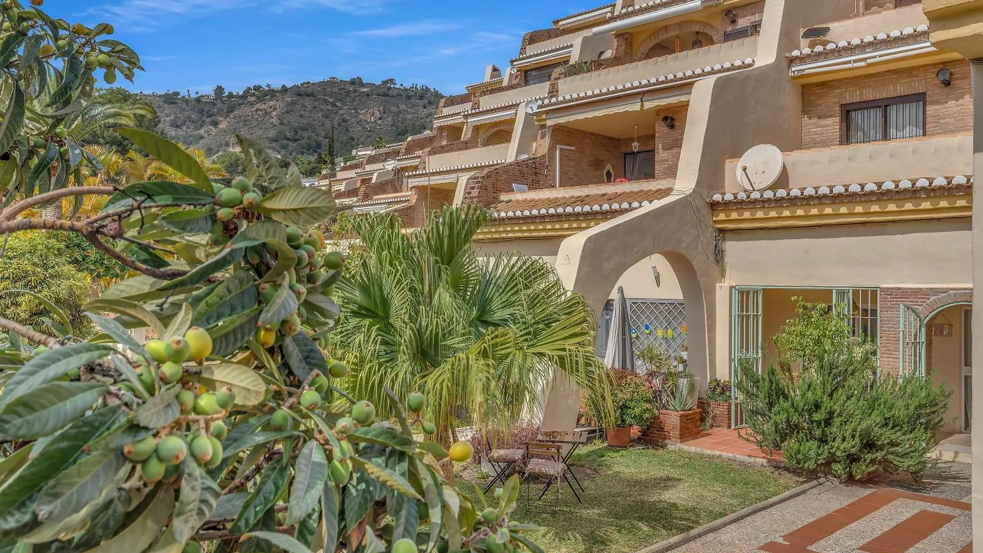 Oasis Palmar - Lovely Apartment With Front Garden La Herradura  La Herradura (Granada)