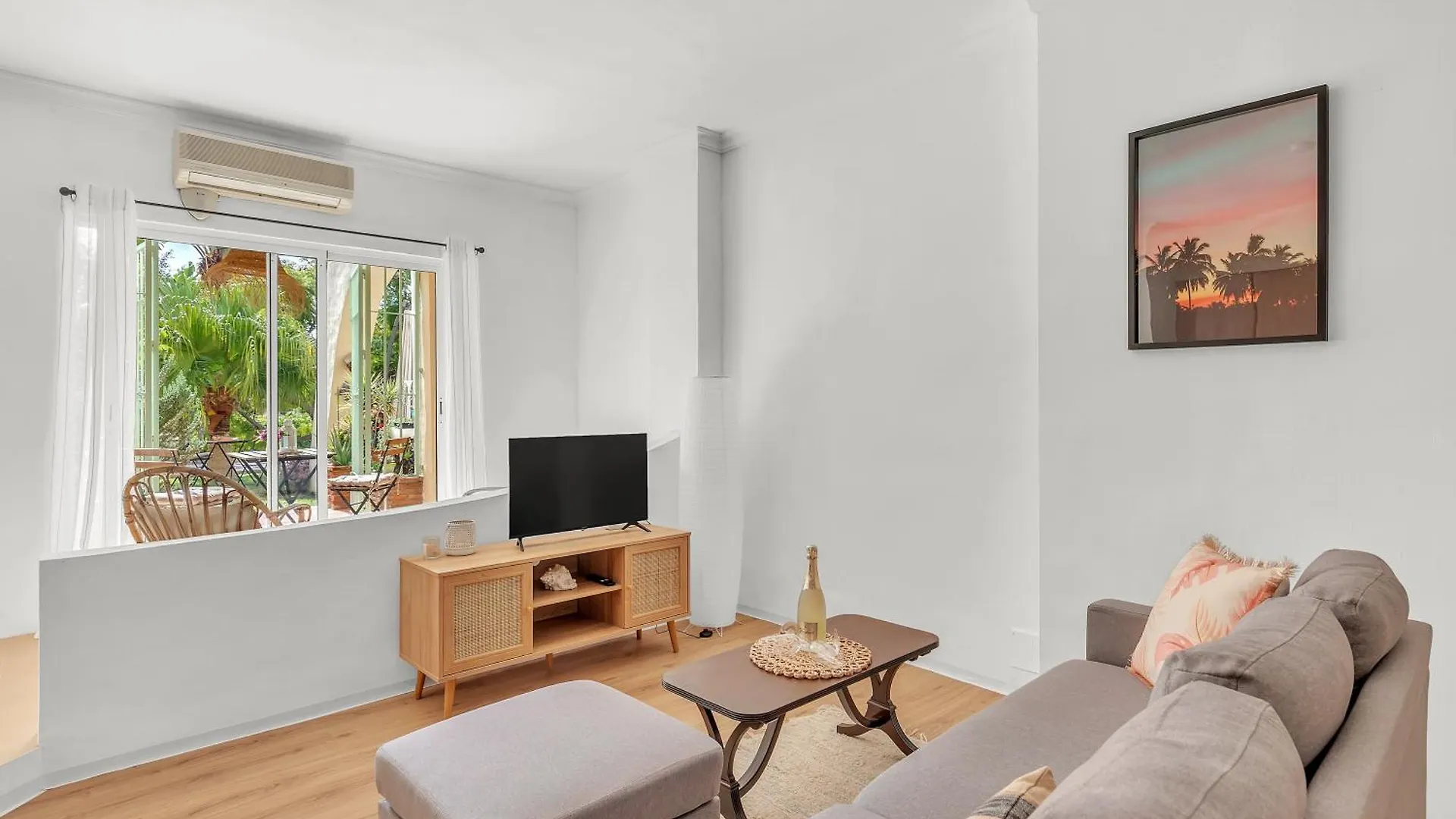 Oasis Palmar - Lovely Apartment With Front Garden La Herradura  0*, La Herradura (Granada)